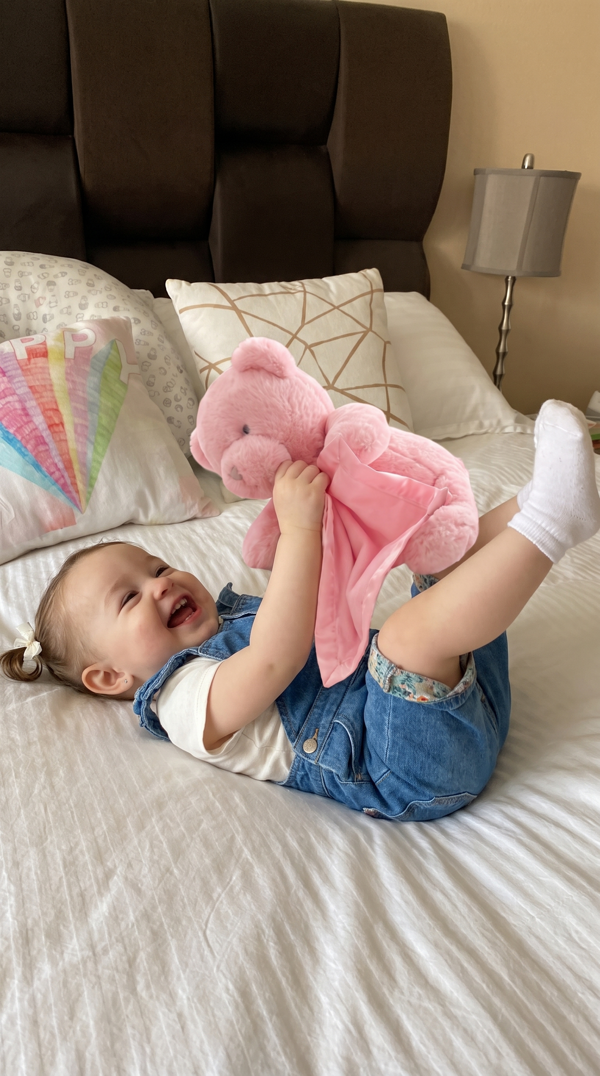 Peek-a-Boo Bear — The Interactive Plush Toy That Plays Hide-and-Seek with Your Baby